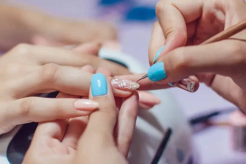 Nails-Telogen-new-jersey-manicure
